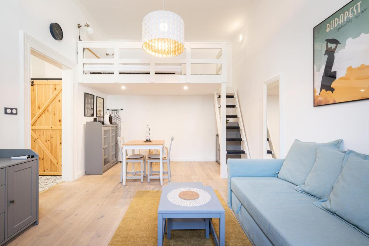 Youth Motive Studio With Gallery 부다페스트 외부 사진